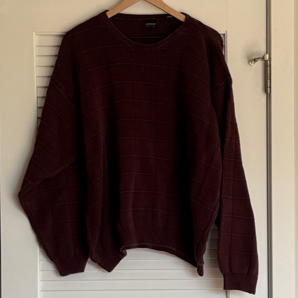 Vintage Men’s / Oversized burgundy cable knit sweater